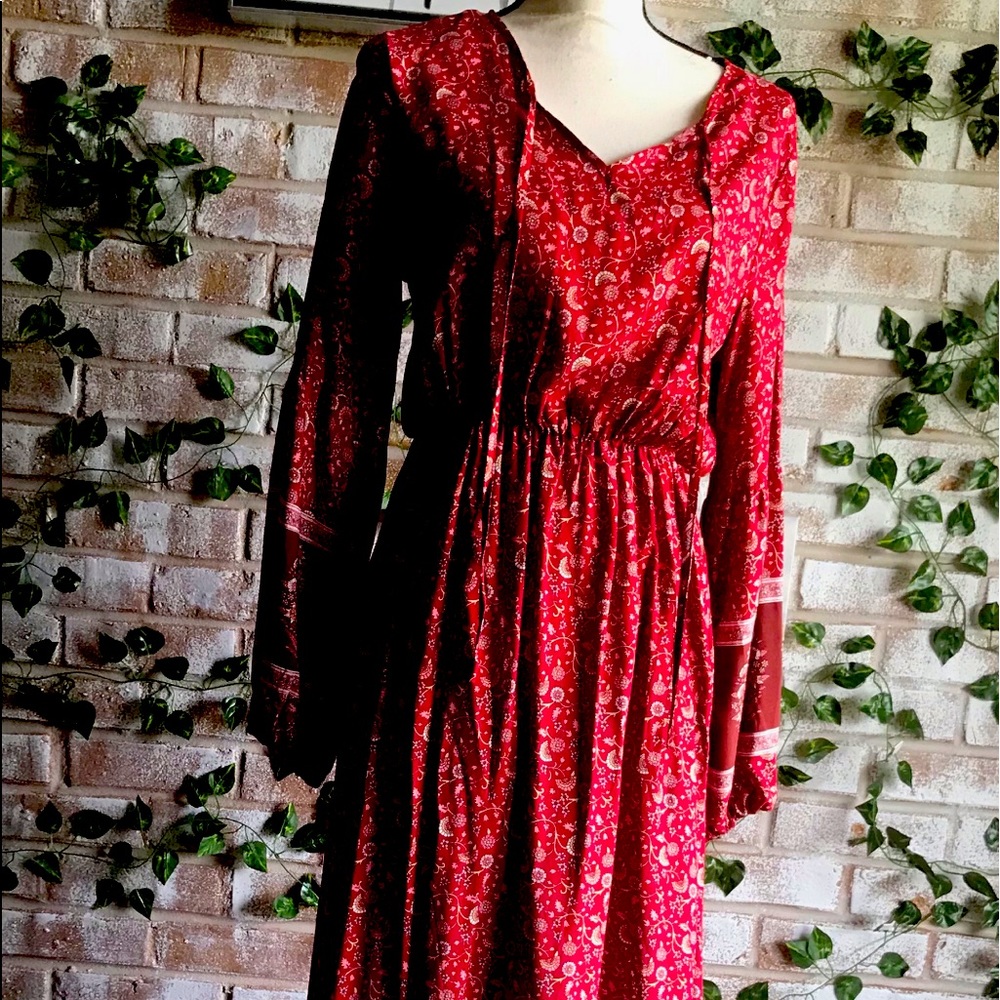 Burgundy floral maxi dress
